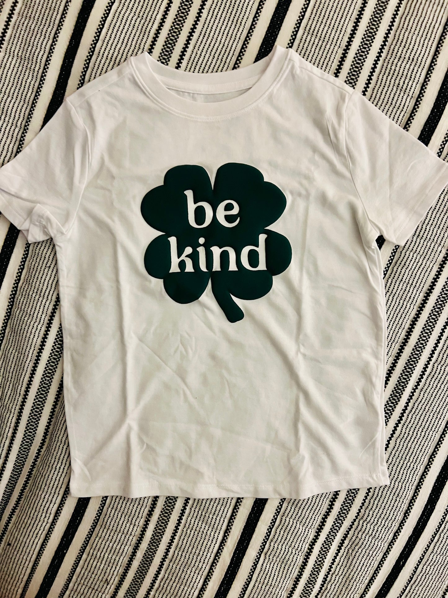 Be kind shamrock shirt