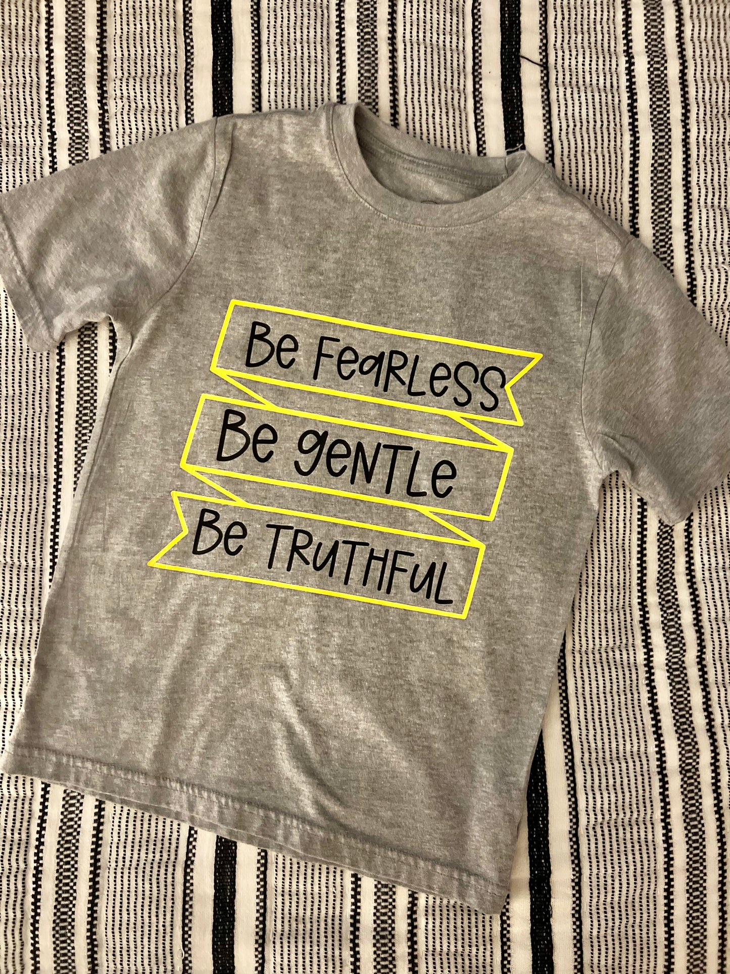 Banner kids shirt